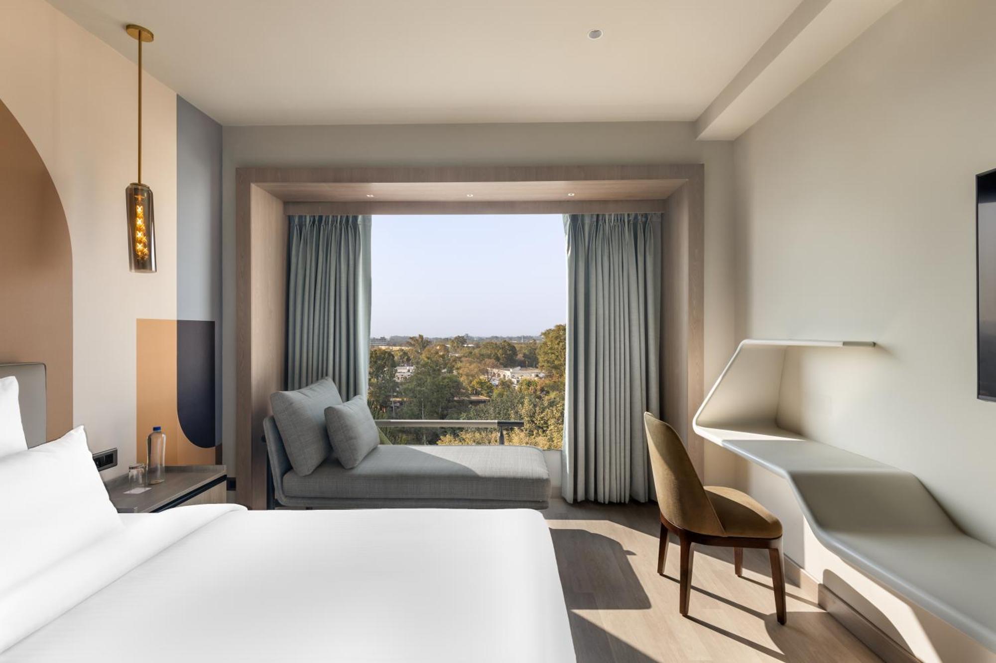 Mercure Chandigarh Tribune Chowk Eksteriør billede