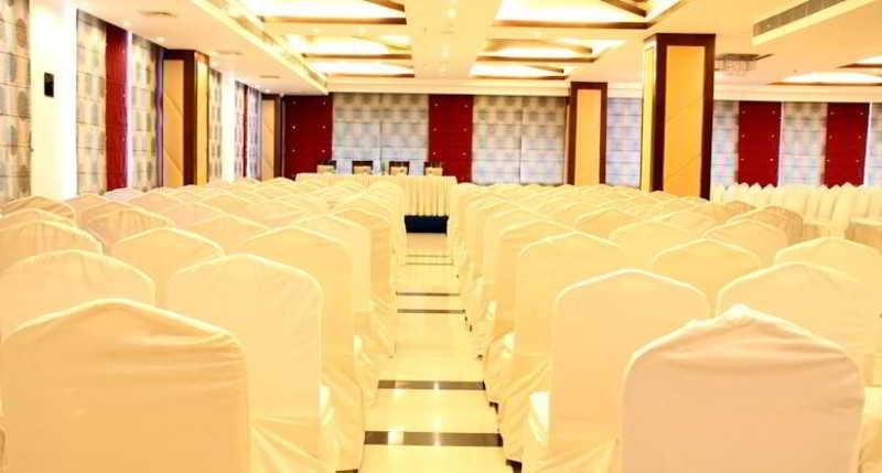 Mercure Chandigarh Tribune Chowk Eksteriør billede